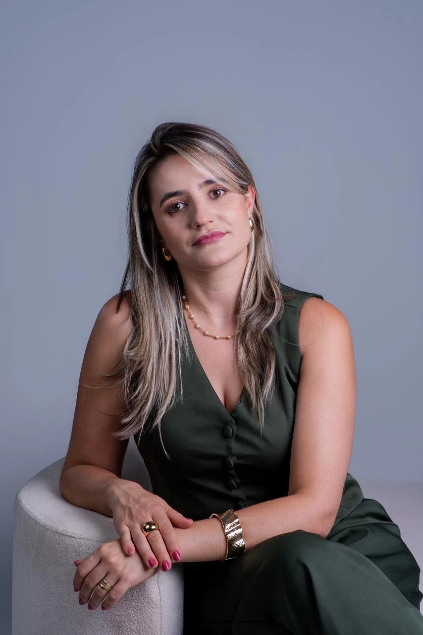 Gisele Cordeiro em retrato usado na apresentação da avaliação individual